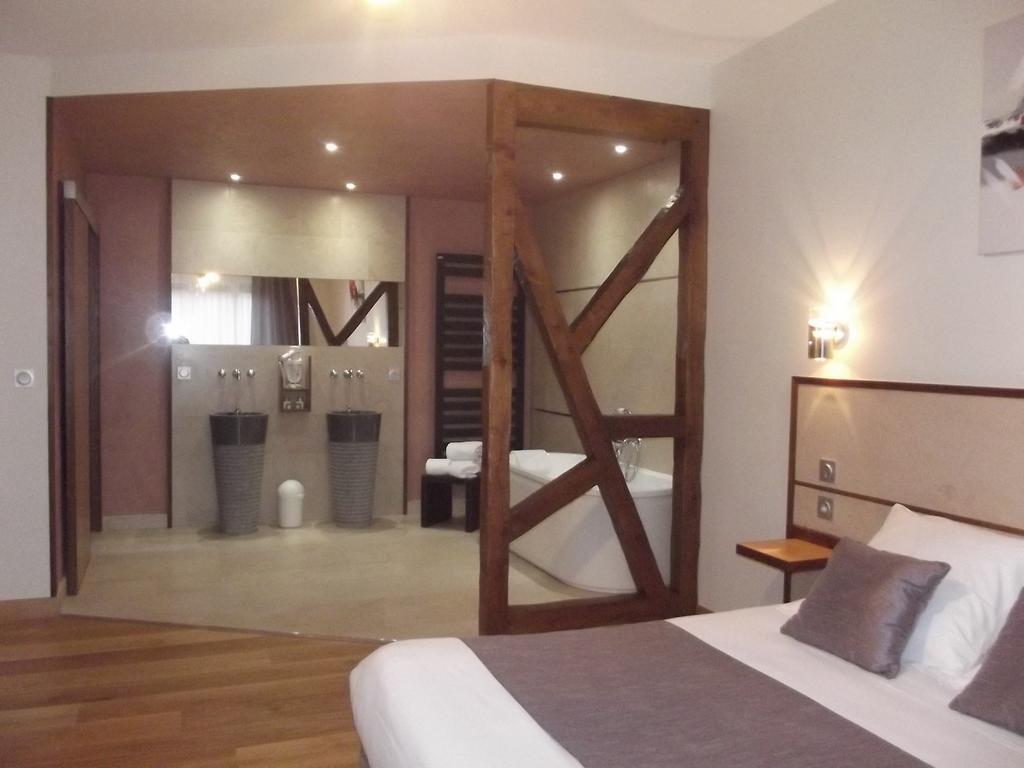 Auberge Des Moulins Pont-Les-Moulins Номер фото