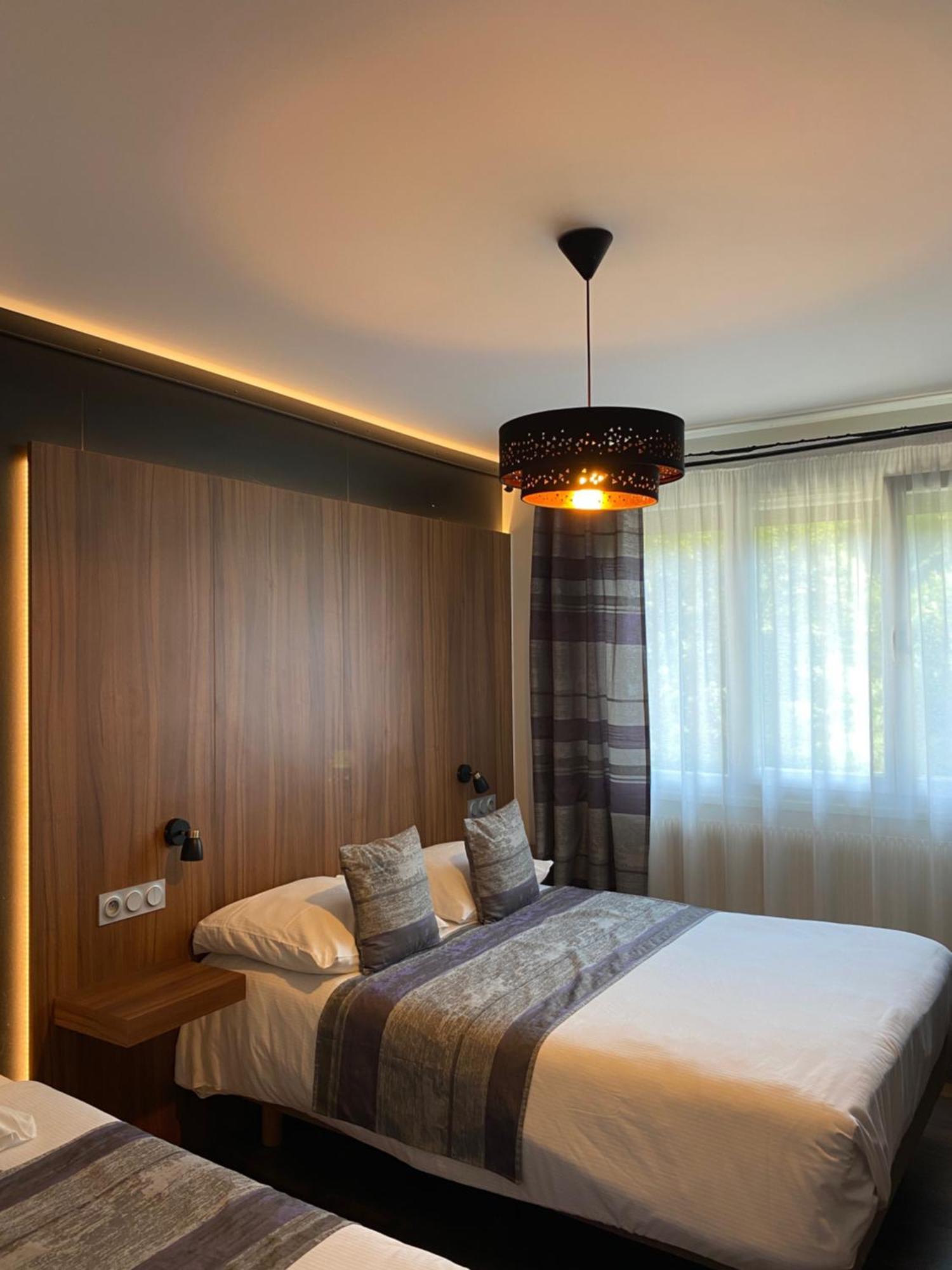 Auberge Des Moulins Pont-Les-Moulins Екстер'єр фото
