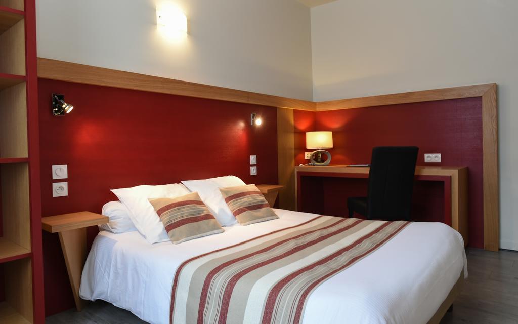 Auberge Des Moulins Pont-Les-Moulins Екстер'єр фото