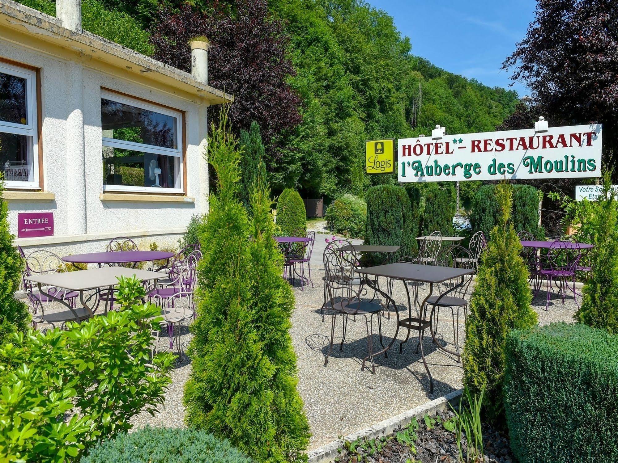 Auberge Des Moulins Pont-Les-Moulins Екстер'єр фото